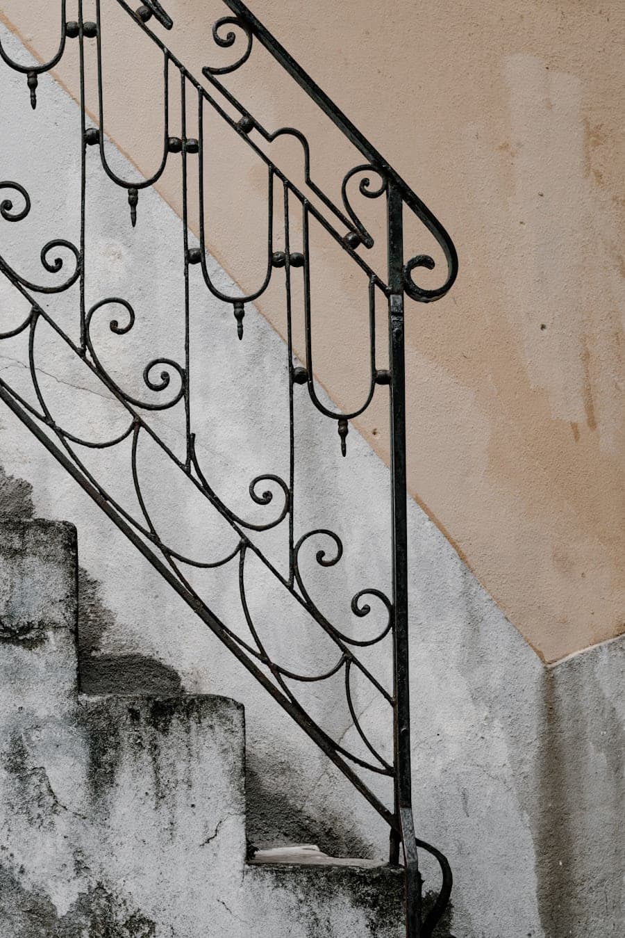Cast iron staircase railing craftsmanship